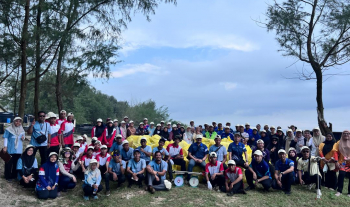 PUSTAKAWAN PERPUSTAKAAN UMPSA DALAM PROGRAM PLOGGING SEMPENA HARI BUMI 2025